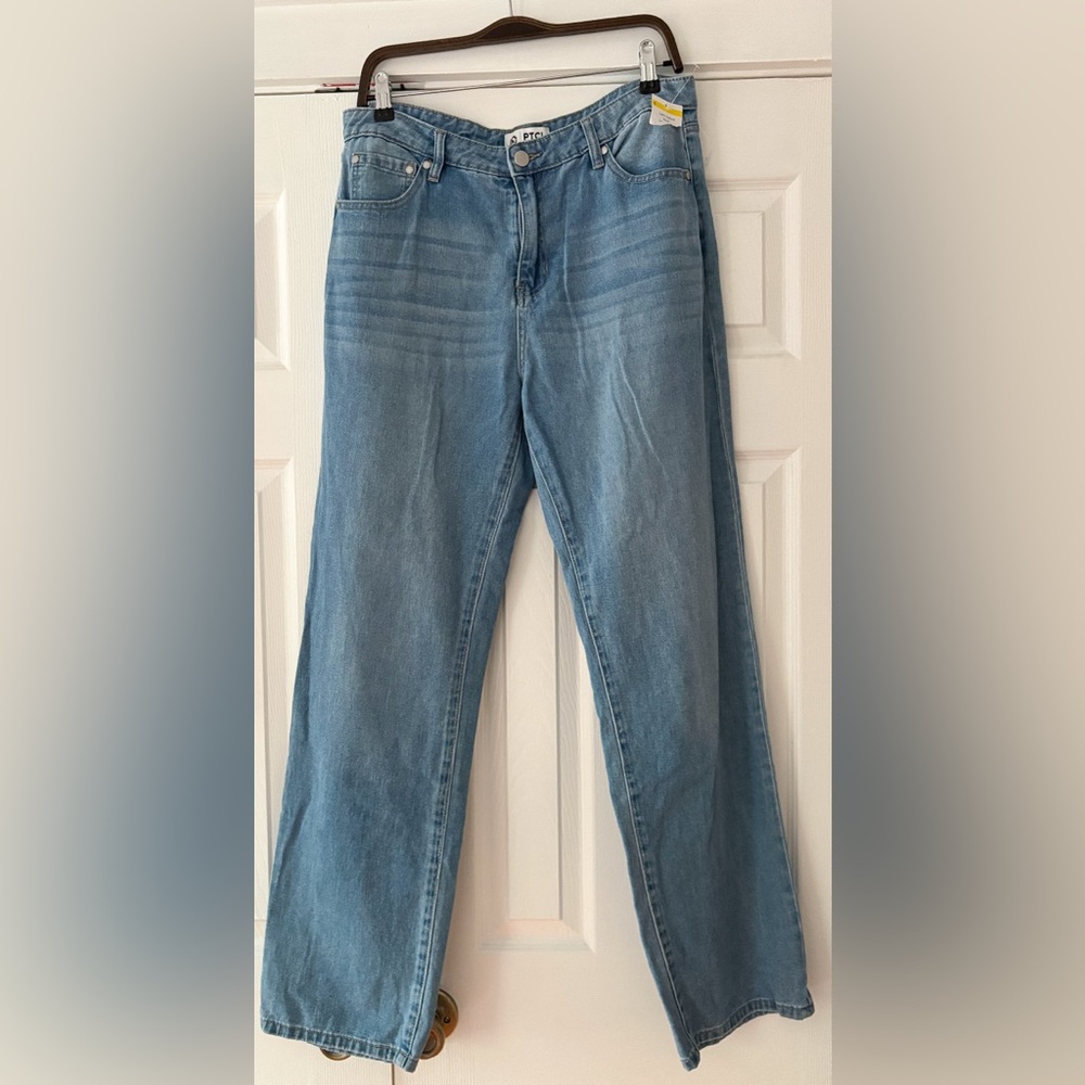 TCL Ethical Denim with Indigo Accents NWOT Size 31